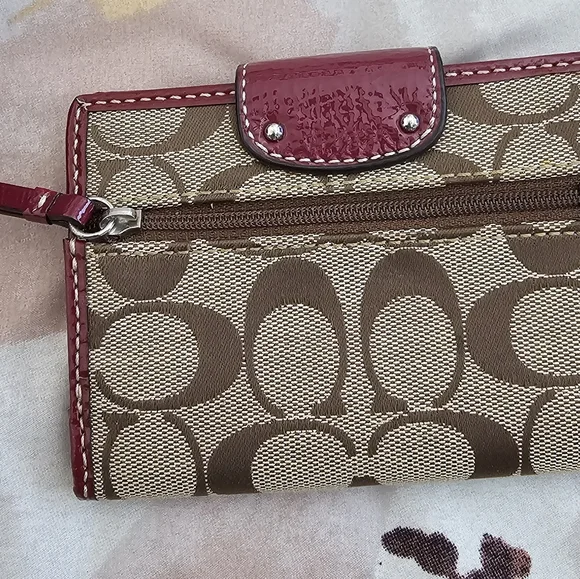 Coach Signature Canvas Shoulder Bag - Pink and Brown - Picture 10 of 15